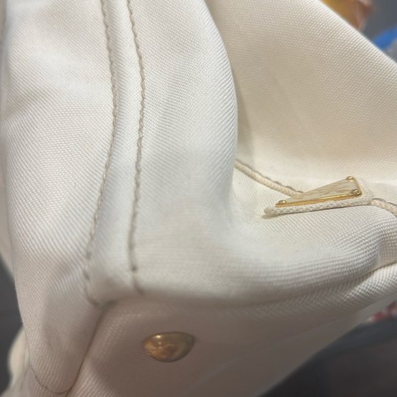 Prada Canapa Beige - Picture 12 of 17